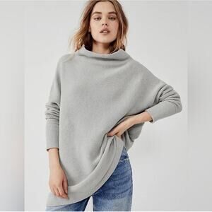 Free People Ottoman Slouchy Tunic Sweater Size M Gray